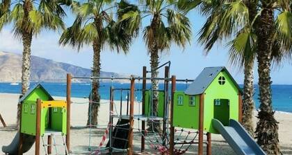 SUN BEACH AGUADULCE APARTMENT WITH PRIVATE PARKING tranquility and good weather