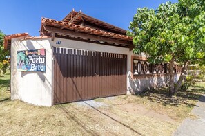 Basic Villa | Exterior detail - Beautiful House in Cabo Frio Ptb0105 (Cabo Frio)