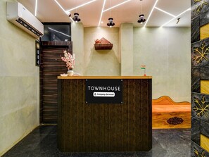 House | Reception