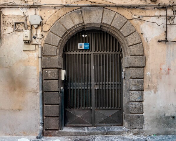 Bagian depan properti