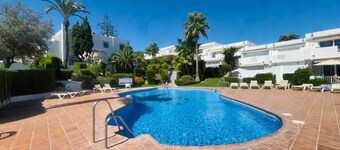 Villa in Marbella, near Puerto Banus-Heated Pool.