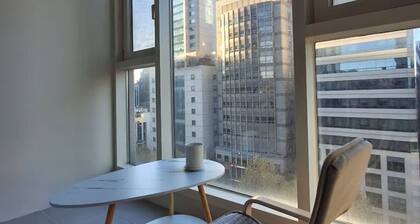 Center of Gangnam, Main Avenue Balcony view Apartment