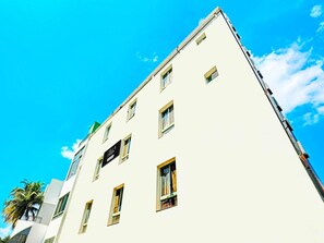 House | Bahagian luar