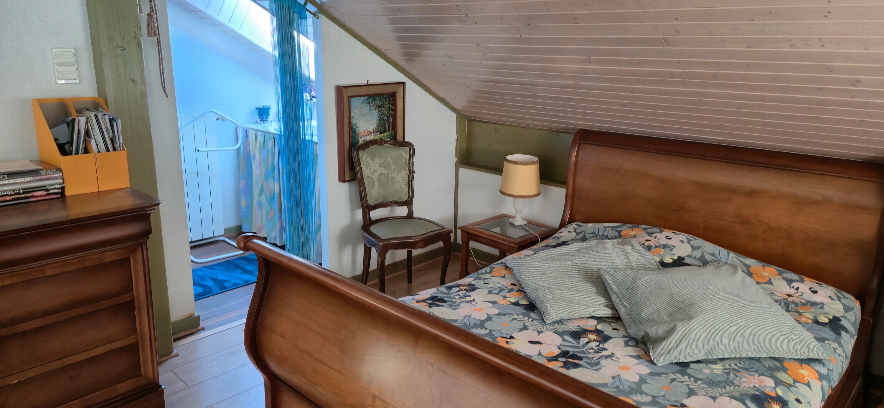 1 chambre, fer et planche à repasser, Wi-Fi, draps fournis