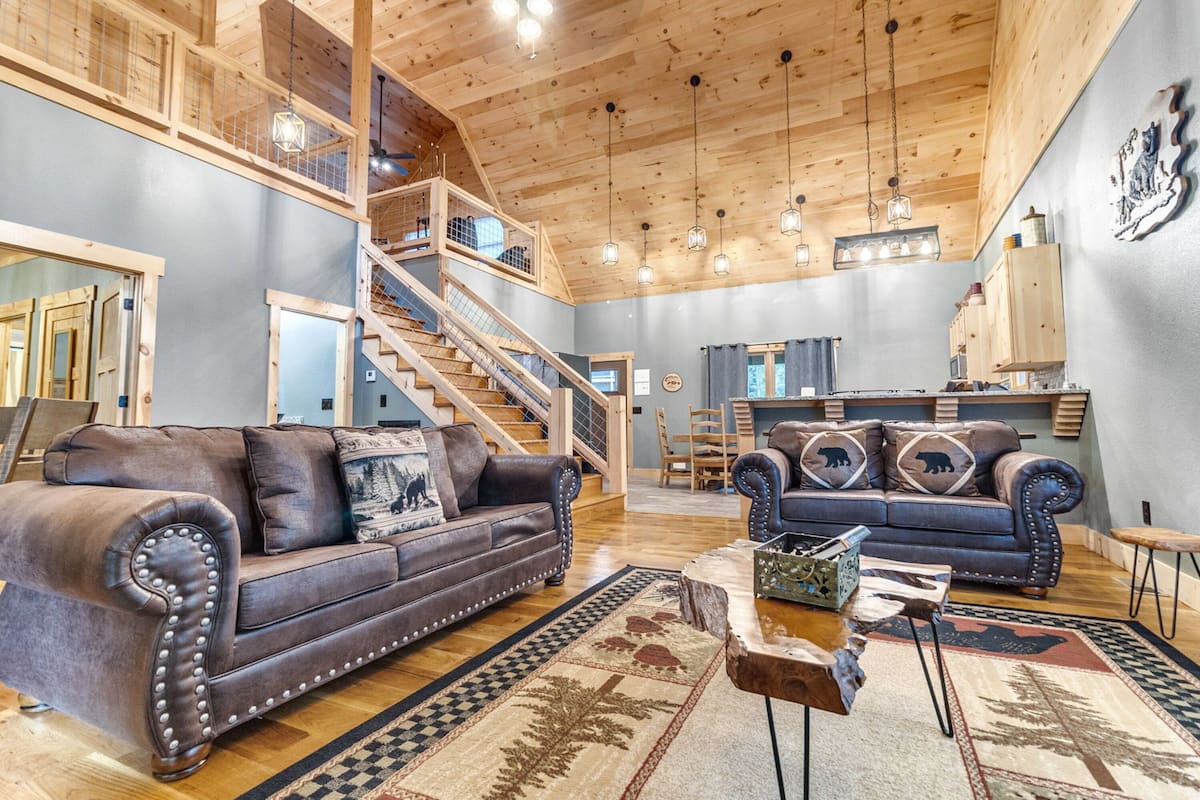 Family House, 3 Bedrooms, Patio, Mountain View | Living room