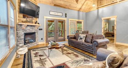 Pinewood Forest Walden's Creek Cabins