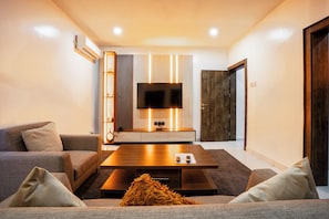 Standard-Apartment, 1 Schlafzimmer | Wohnbereich | Smart-TV, Netflix, Streaming-Dienste
