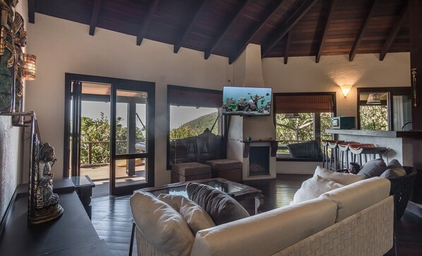 ヴィラ | リビング エリア