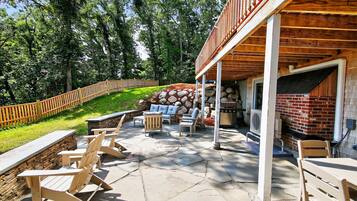 Villa, 3 Bedrooms | Outdoor dining