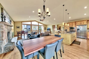 House, 4 Bedrooms | Interior