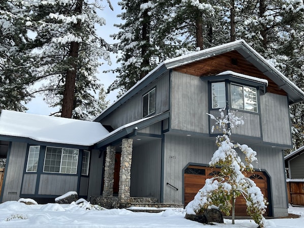 House, 3 Bedrooms | Exterior