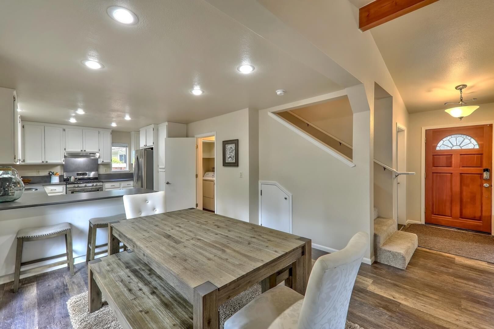 House, 3 Bedrooms | Dining