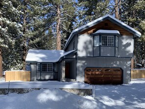 House, 3 Bedrooms | Exterior