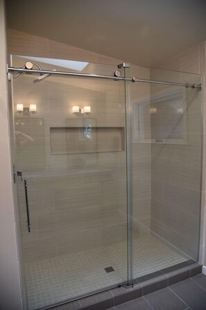 House, 4 Bedrooms | Bathroom | Towels - 2375s Sierra House Retreat 4 Bedroom Home (South Lake Tahoe)