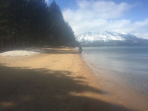 Rumah, 4 kamar tidur | Pantai