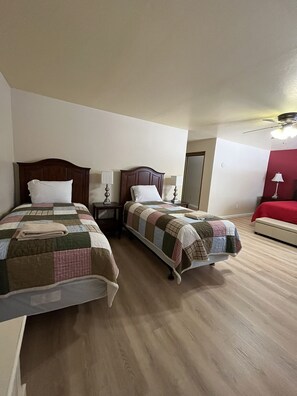 House, 5 Bedrooms