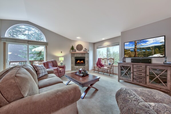 Maison, 3 chambres | Coin séjour