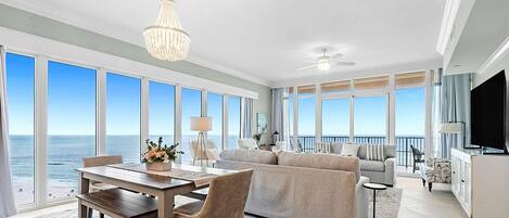 Appart'hôtel, 4 chambres | Coin séjour