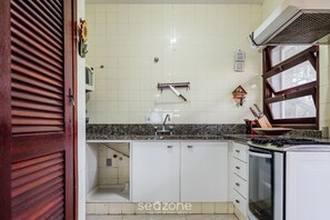 Eenvoudige villa | Privékeuken