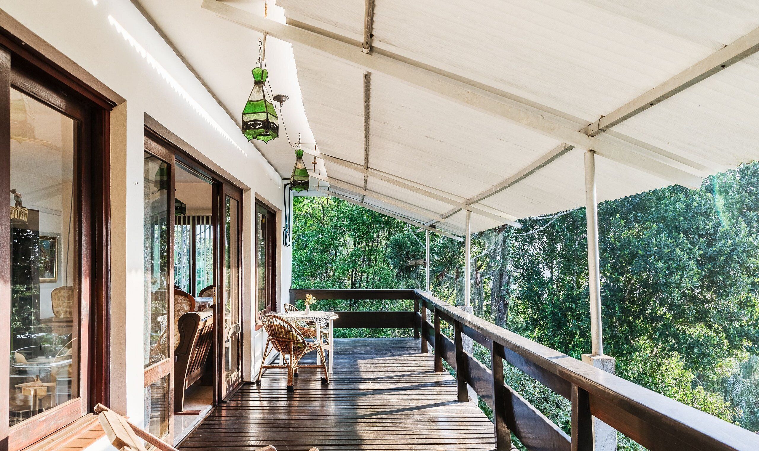 Basic Villa | Outdoor dining