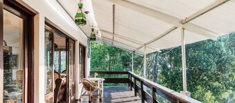 Seaside View House, 10 min From the Beach Pev025