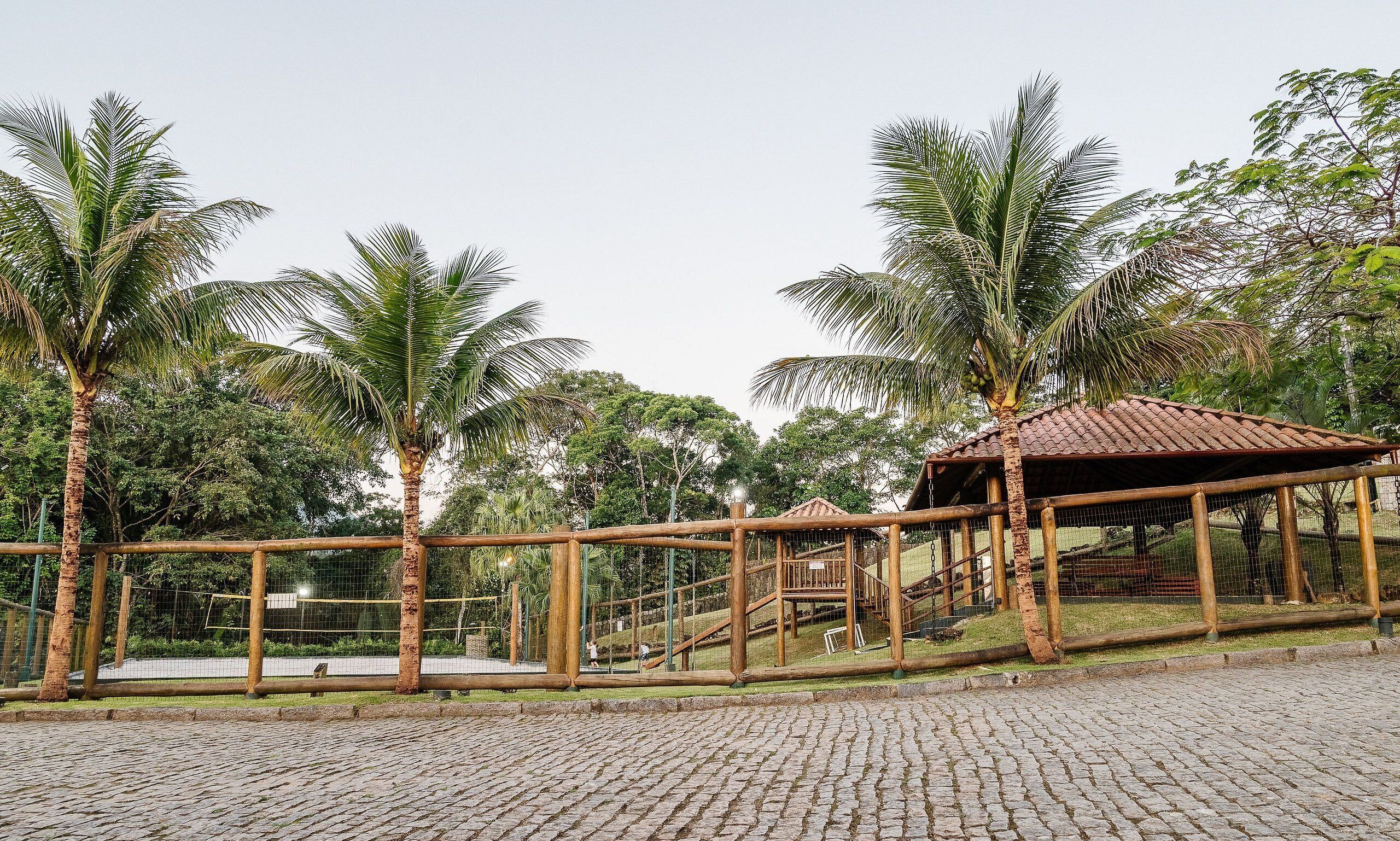 Villa básica | Cancha deportiva
