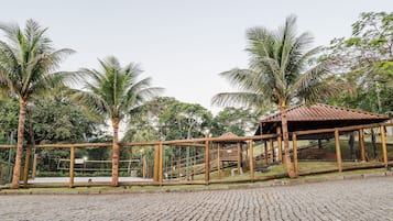 Villa básica | Cancha deportiva