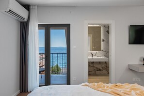 6 habitaciones, tabla de planchar con plancha, wifi y ropa de cama