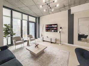 Fernseher, Arbeitsbereiche