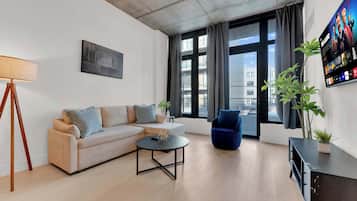 TV, offices