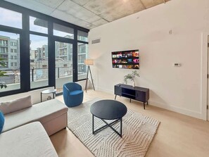 Fernseher, Arbeitsbereiche