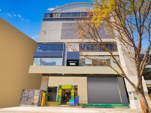 House | Exterior - Townhouse DLF Newtown (Bengaluru)