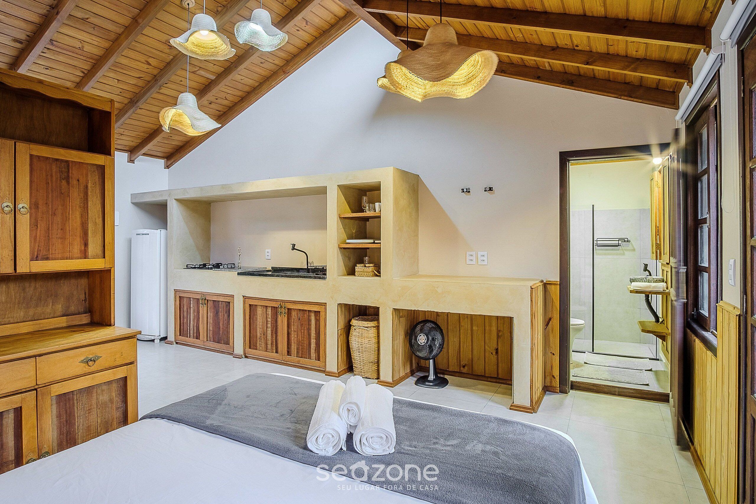 3 habitaciones y escritorio 