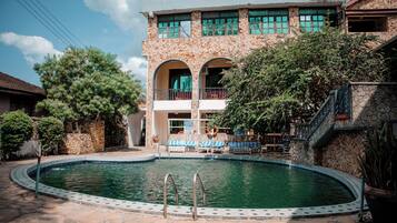 Piscina all'aperto