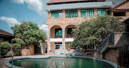 Serene Annex Hotel and Apartment