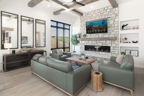 Interior - Granby Luxury | Western Vista (Granby)