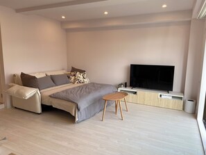 1 bedroom, iron/ironing board, travel crib, free WiFi