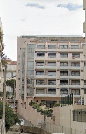 Exterior - Studio 3 minutes from the sea (Cannes)