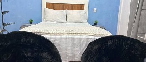 1 bedroom, iron/ironing board, WiFi, bed sheets