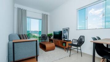 Basic Apartment | Living area