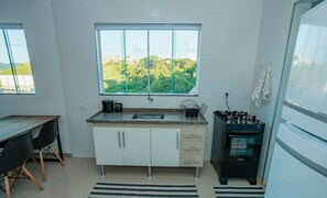 Basic Apartment | Private kitchen | Cookware/dishes/utensils - Apt 8min From Center Pocos de Caldas-mg Mbi022 (Poços de Caldas)