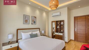 Apartment, 2 Bedrooms | In-room safe, iron/ironing board, free WiFi