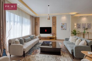 Apartment, 2 Bedrooms | Living area