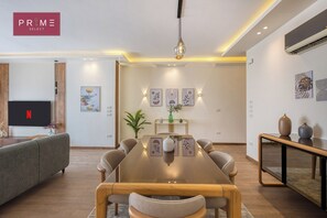 شقة - غرفتا نوم | تناول الطعام داخل الغرفة