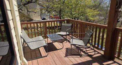 Mountain Top Medicine Pk Cabin, Hot tub, Sleeps 6