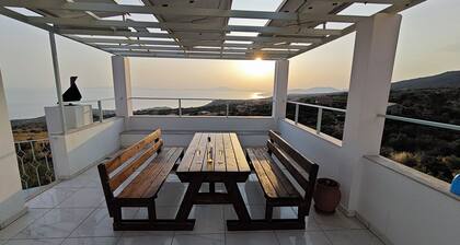 Perfect Greek Villa at the seaside