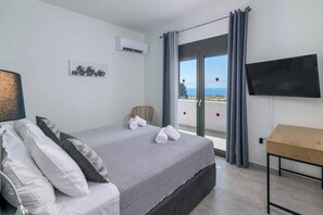 3 bedrooms, WiFi, bed sheets