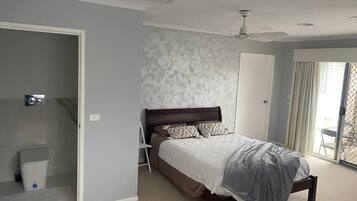 Room, 1 Bedroom, Patio, Garden View | 1 bedroom
