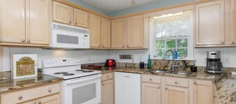 Spacious 3BR w/ Hot Tub, Game Room & Golf Cart – Pet Friendly Getaway!