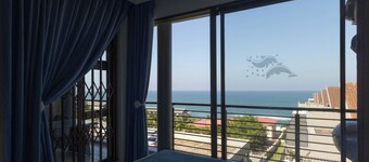 Ocean View Escape 2-bedroom apartment in Kingsburgh with AC and Private Rooftop
